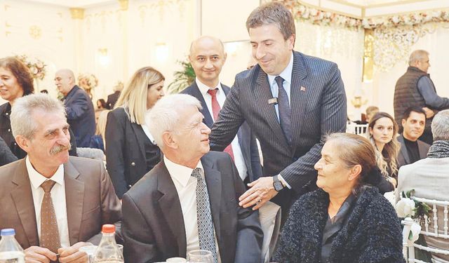 Başkan Erhan Güzel'den öğretmenlere vefa