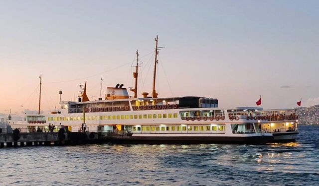 İstanbul'da hava muhalefeti vapur seferlerini etkiliyor