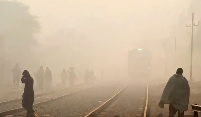 Hava kirliliği yüzünden okullar kapatıldı