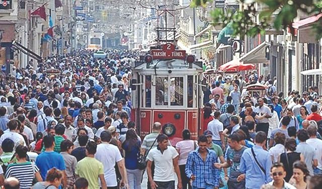 İstiklal bu ne hal!