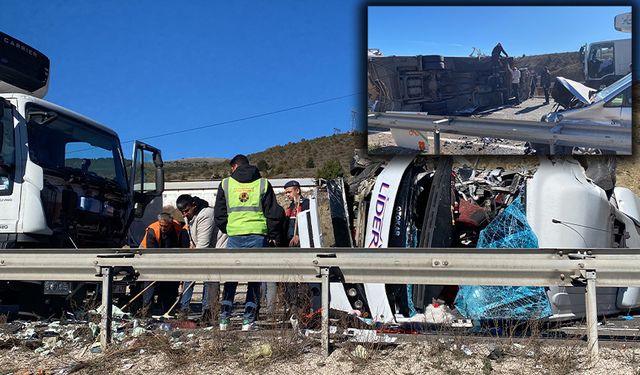 Çankırı'da zincirleme trafik kazası! Çok sayıda yaralı var