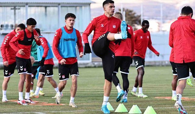 Sivasspor, Fenerbahçe maçının hazırlıklarını sürdürdü