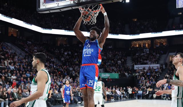 Anadolu Efes, Panathinaikos'u farka boğdu!