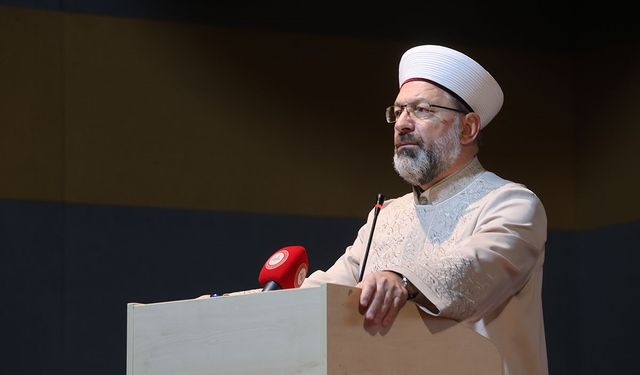 Diyanet İşleri Başkanı Erbaş dikkat çeken mesaj!