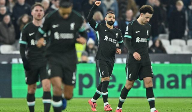 Mohamed Salah tarih yazdı, Liverpool kazandı