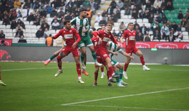 ÖZET I Konyaspor - Antalyaspor (1-1) Son dakika penaltısıyla birlik beraberlik