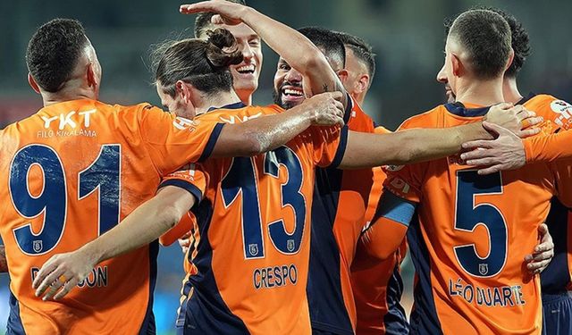 Başakşehir evinde Atakaş Hatayspor'u 3-0 mağlup etti