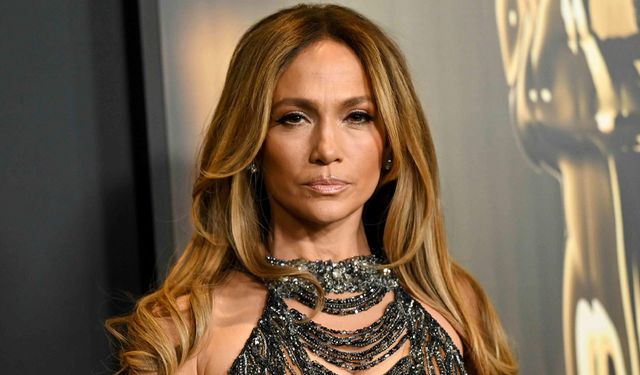 Jennifer Lopez: 'Anne olarak kendimi sorguluyorum'