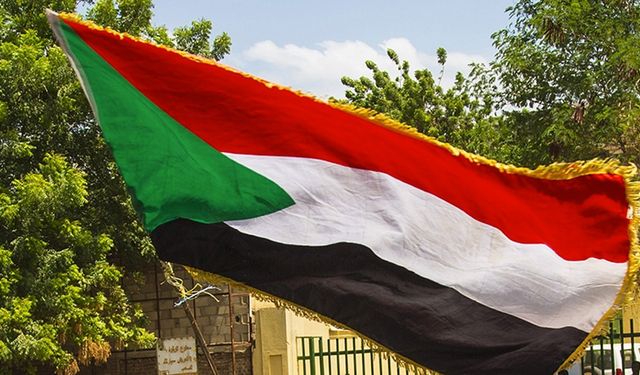 Sudan'da yeni hükümet kurulacak! Bölünme korkusu