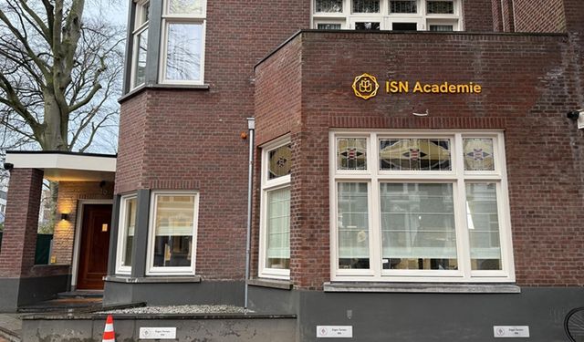 Hollanda'da İslami ve toplumsal araştırmalar yürütecek HDV Akademi açıldı