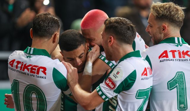 Konyaspor hakemi hedef aldı: Maçın ardından hemen paylaştı!