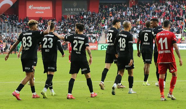 Beşiktaş'a Antalya'da darbe: 2 puan bıraktı!