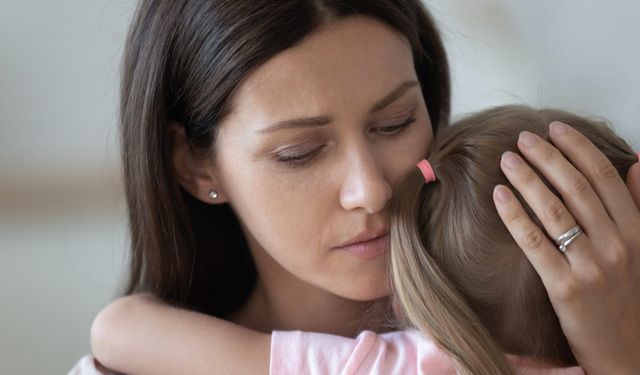 Hatalıysanız çocuğunuzdan özür dileyin: Çoğu anne-baba bunu yapmıyor