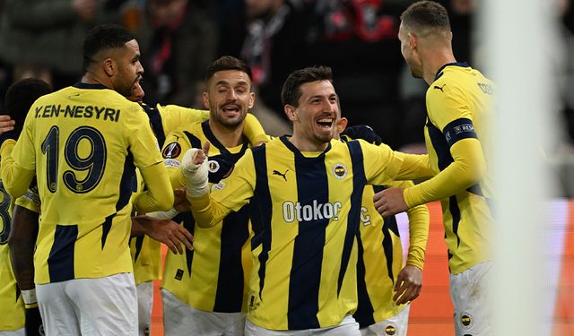 Fenerbahçe, Avrupa'da play-off turuna son anda kaldı!