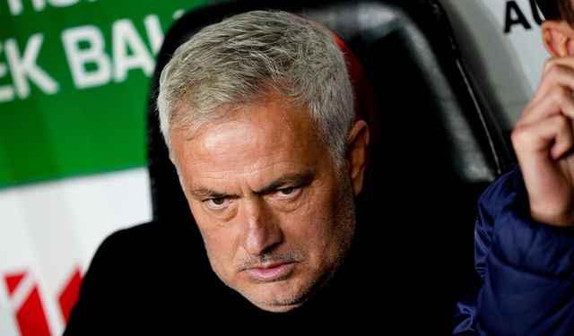 Jose Mourinho, Fenerbahçe'ye tarihte bir ilki yaşattı!