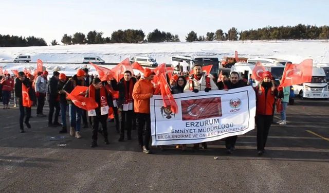 Polis bin 750 genci Sarıkamış Şehitlerine anma etkinliğine götürdü