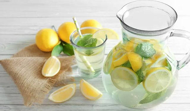 Limonlu su tüketmenin iki önemli artısı var