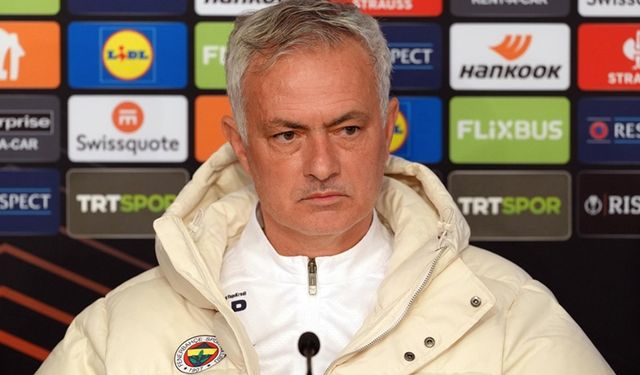 Mourinho: Taraftarımızın bize vereceğiz özel enerjiyle 10 eksiği telafi edeceğiz