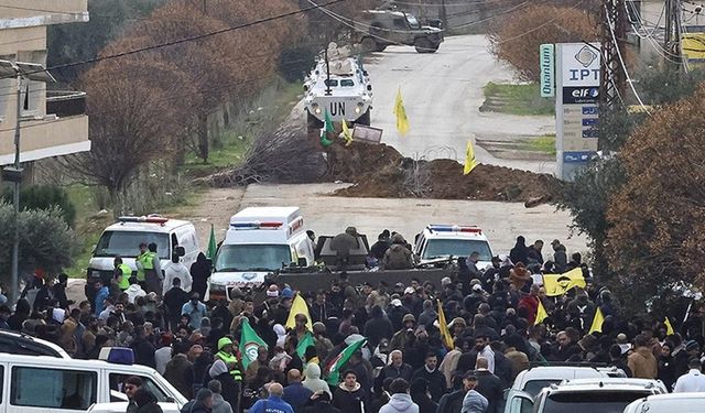 Lübnan'ın güneyinde İsrail'in saldırıları sonucu 22 kişi hayatını kaybetti