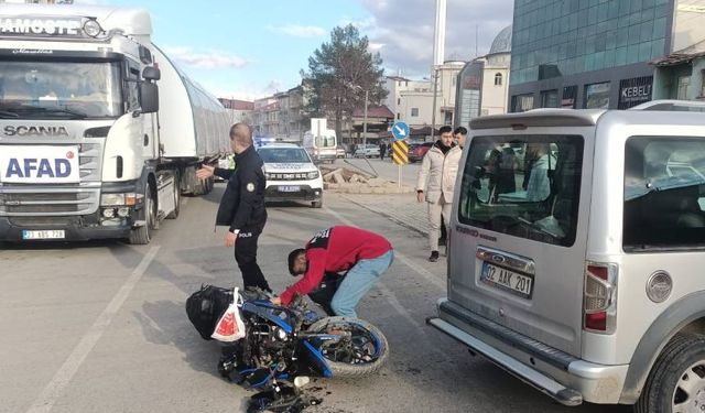 Adıyaman'da motosiklet kazası: Sürücü yola savruldu