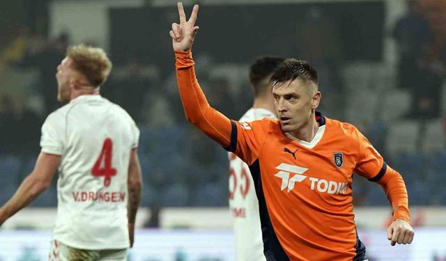 Piatek gol krallığı yarışında farkı açtı