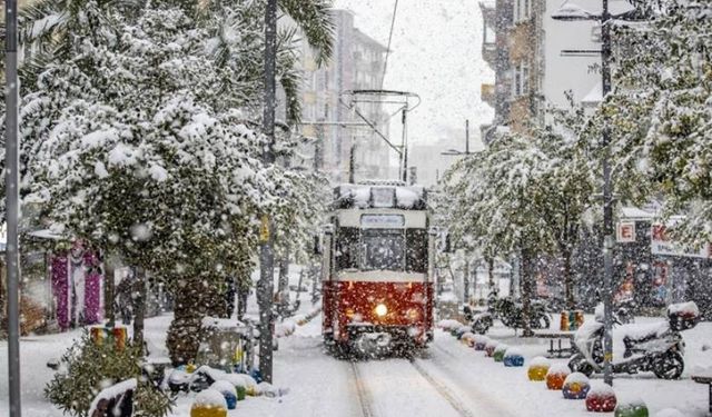 İstanbul’a Sibirya soğukları geliyor: Kar yağışı için geri sayım başladı!