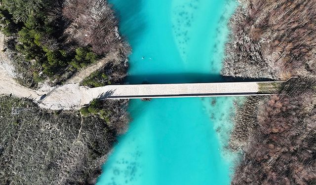 Turkuaz rengiyle bir tabiat harikası: Göksu Nehri