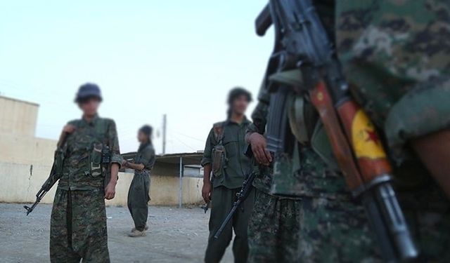 Terör örgütü PKK/YPG, Şara'nın geçiş dönemi cumhurbaşkanı ilan edildiği toplantıya karşı çıktı