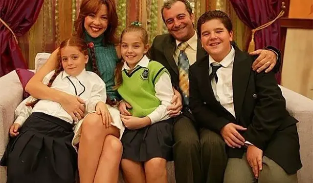 Fenomen dizi 'Sihirli Annem' film oluyor: Eski kadro yeniden bir arada!