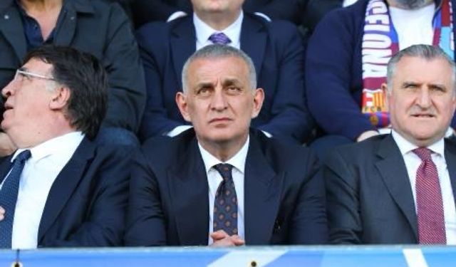 Hacıosmanoğlu'ndan Trabzonspor U19 Takımı’na prim