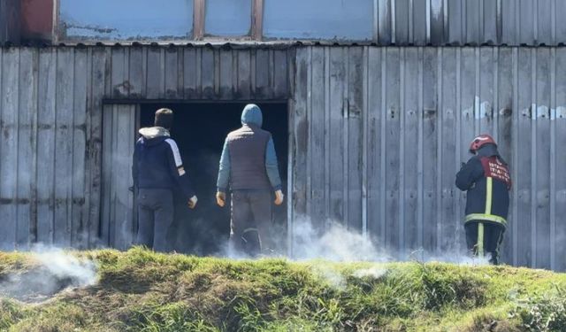 Fabrika deposunda korkutan yangın!