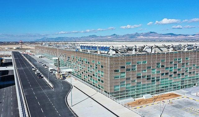 KKTC, TEKNOFEST nedeniyle Ercan Havalimanı'ndaki uçuşlara kısıtlama getirdi