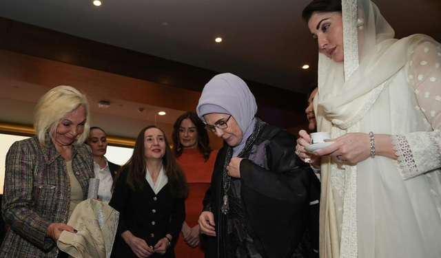 Emine Erdoğan, ADF'ye katılan lider eşlerine Anadolu'nun kültürel mirasını tanıttı