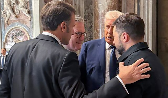 ABD, Ukrayna, Fransa ve İngiltere liderleri Vatikan’da bir araya geldi