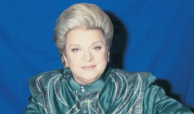 Zeki Müren'in unutulmayan şarkıları Ankara'da yeniden hayat buldu