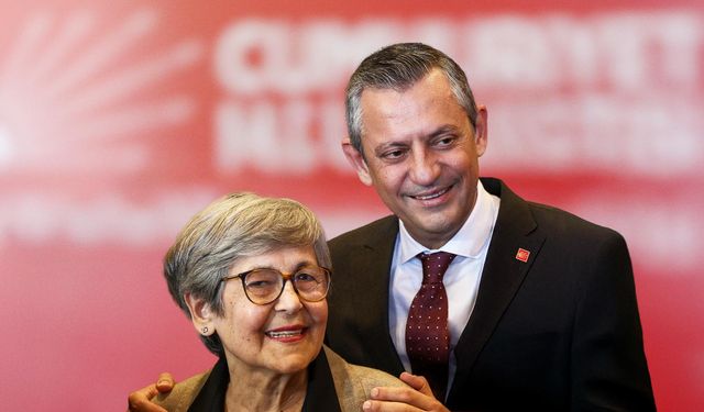 Özgür Özel'den 32 anneye telefon