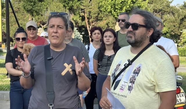 Köpeklerini hayvan oteline bıraktılar, yolda cansız bedenini buldular!