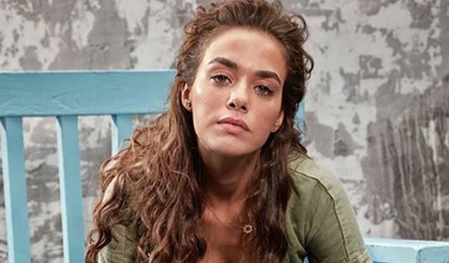 Bensu Soral Netflix’in 'Organize İşler' dizisinde!