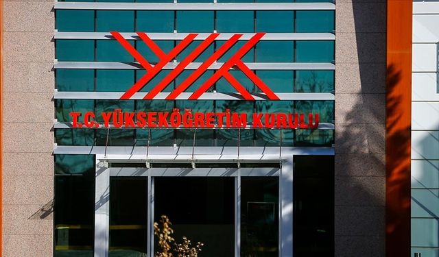 YÖK, 'kara liste'deki üniversiteleri açıkladı