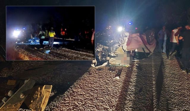 Çanakkale'de katliam gibi trafik kazası Kafa kafaya çarpıştılar