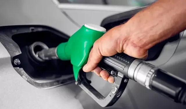Savaşın ardından fiyatlar hareketlenmişti: Benzin ve motorine indirim geliyor!