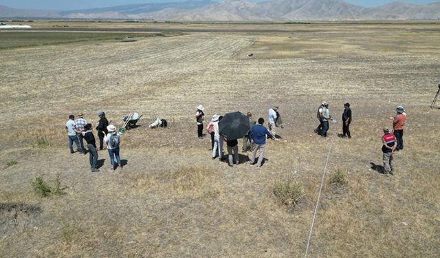 Moğolların Van'daki yazlık sarayının gün yüzüne çıkarılması için kazılar başladı