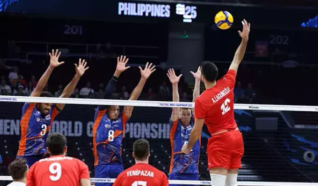 Türkiye Polonya voleybol çeyrek final maçı ne zaman, saat kaçta? Filenin Efeleri çeyrek final maçı hangi kanalda?