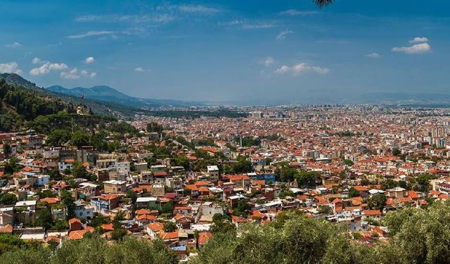 AFAD'dan ürperten açıklama: O kentte 2 bin bina fay hattının üzerinde!