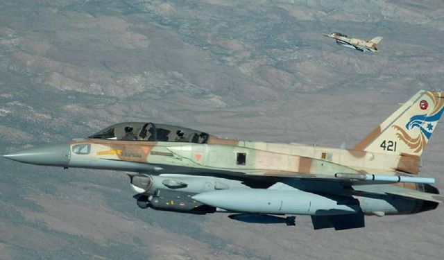 İsrail Ordusu'na ait savaş uçağı Akdeniz'e füze attı!