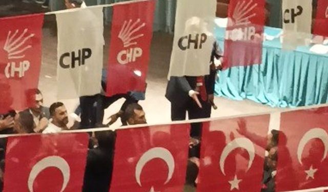 CHP kongresinde kavga
