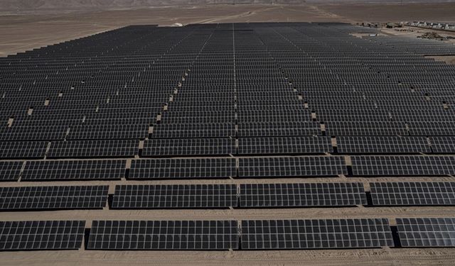 Küresel elektrik depolama sektöründe 2030'a kadar 1500 gigavat kapasite hedefleniyor
