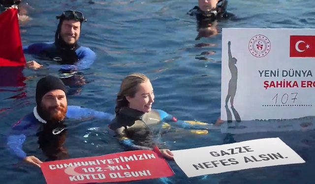 Şahika Ercümen’den anlamlı rekor: Cumhuriyet ve Gazze için daldı