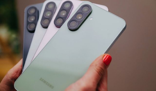 Samsung Galaxy A57 ve Galaxy A37'nin özellikleri belli oldu! O tarihte piyasaya sürülecek