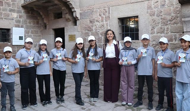 "Mimar Sinan'ın torunları" tarihi mahallenin gönüllü turizm elçiliğini yapıyor